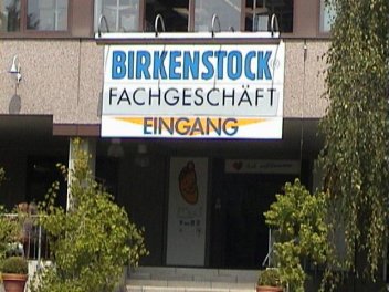 030709a.jpg